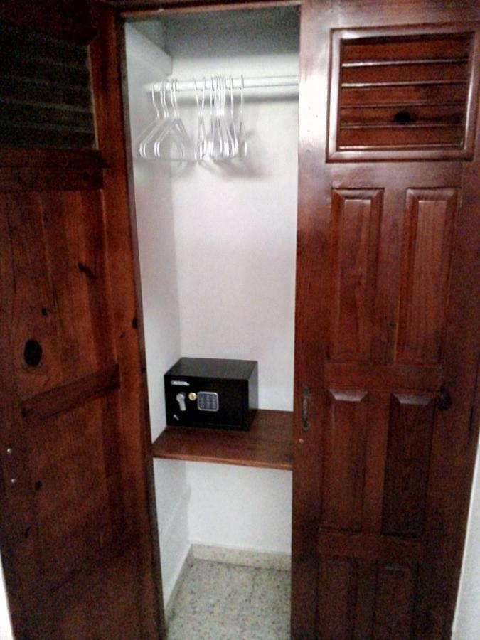 Hotel Checo Сосуа Экстерьер фото